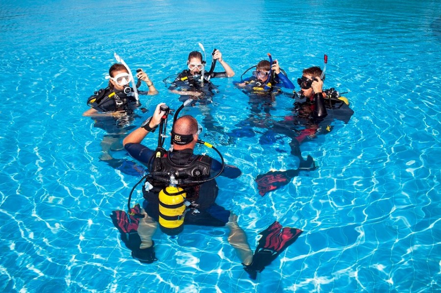 How Much Does A PADI Open Water Diver Course Cost?