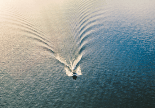 Dead Recoging boat